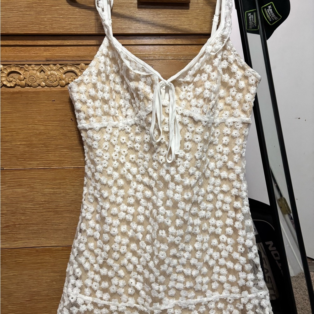 Lulu's White Floral Embroidered Dress